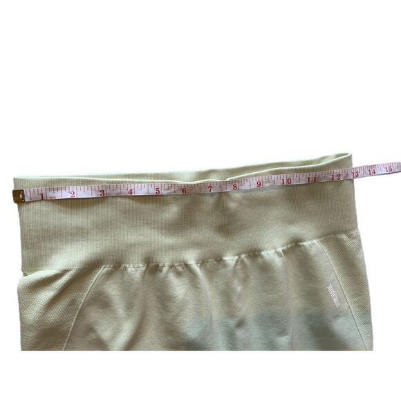 Aéropostale Yellow High Waist Gym Shark Logo Athletic Shorts Size Medium - Picture 10 of 10